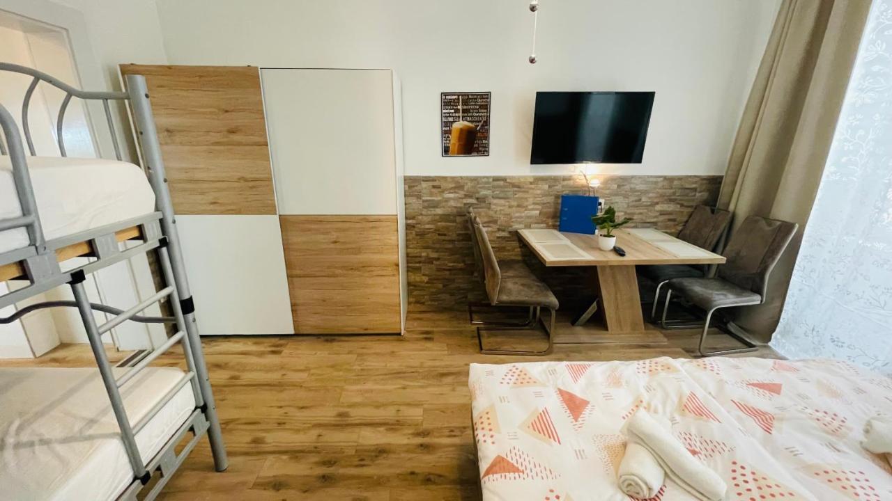 וינה Flatprovider Hp Apartment מראה חיצוני תמונה