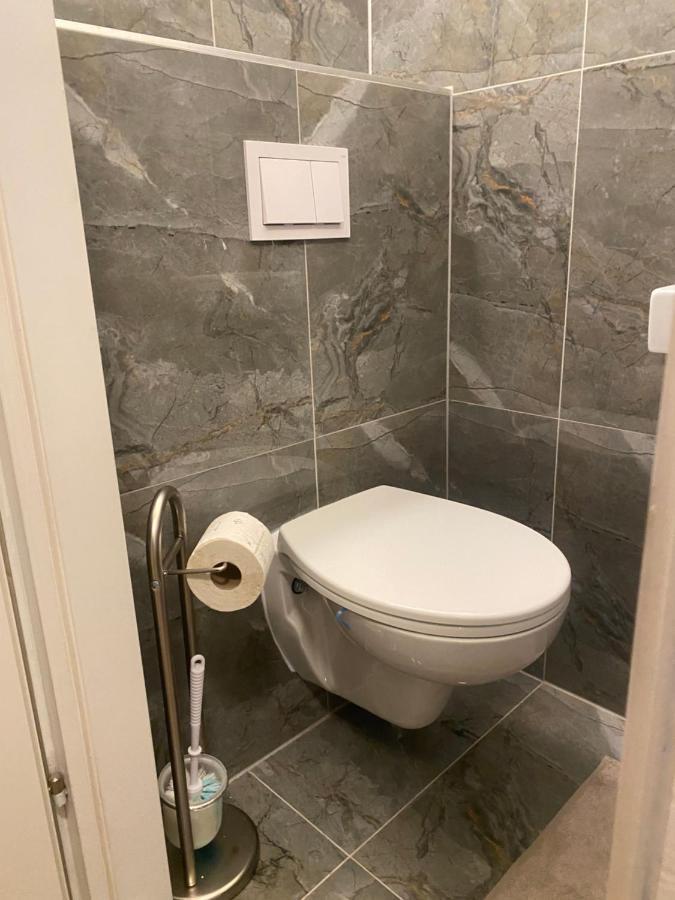 וינה Flatprovider Hp Apartment מראה חיצוני תמונה